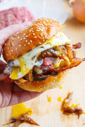 bacon-and-cheese-corned-beef-burger-with-guinness-caramelized-onions-and-a-fried-egg-800-5147.jpg